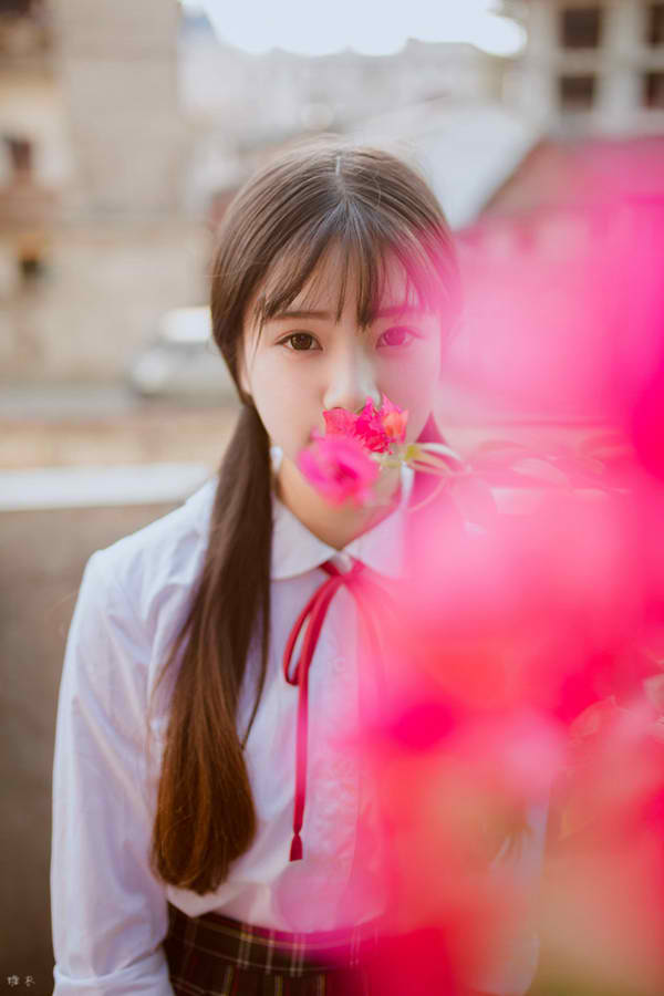 纺织姑娘